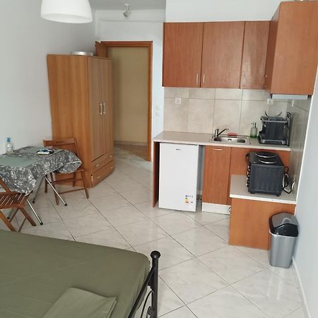 Small Apartment In The Heart Of Piraeus! Notara 43 Exterior foto